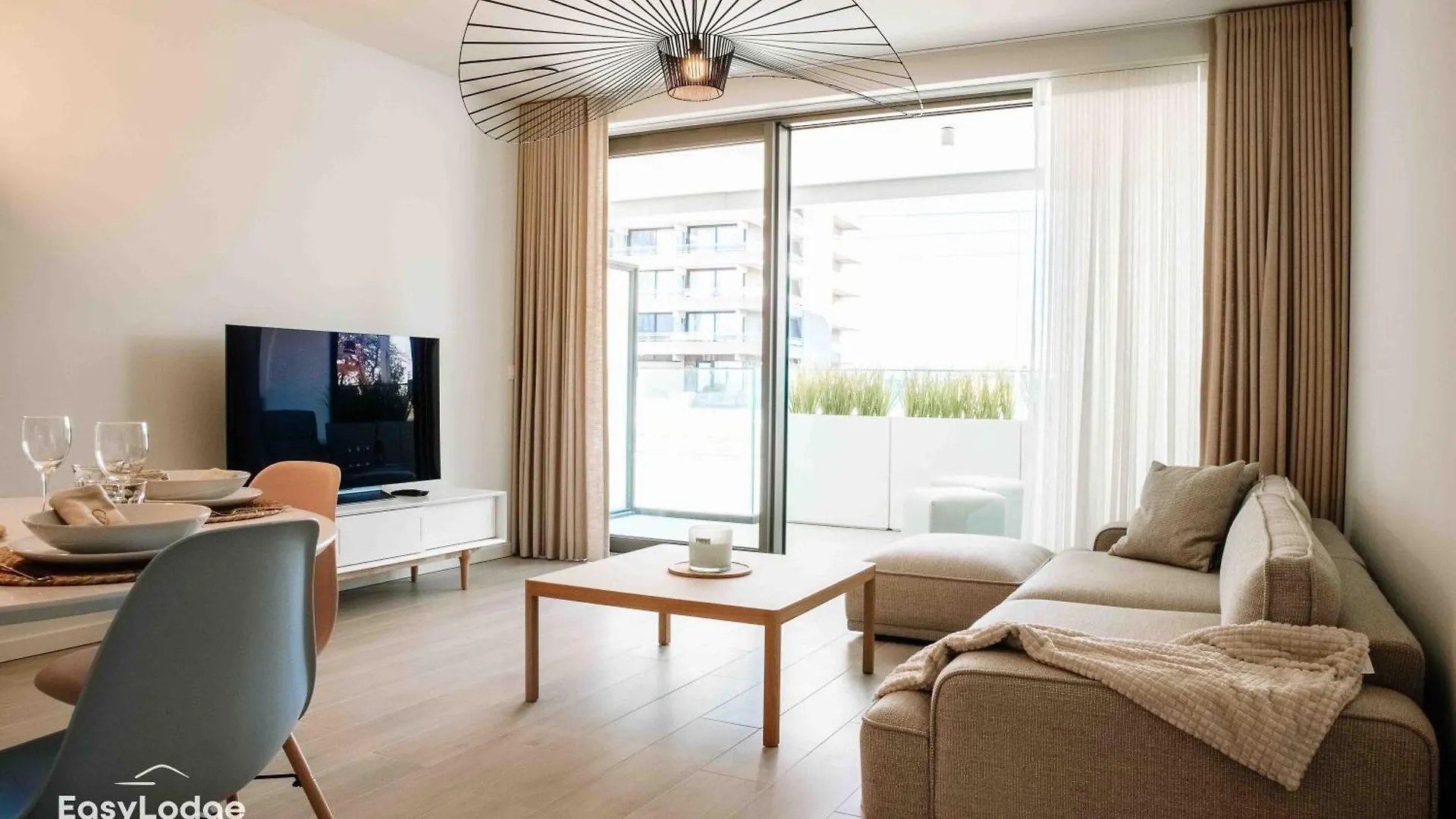 Nieuw Appartement Vlakbij Het Strand Met Terras En Privegarage Ostende